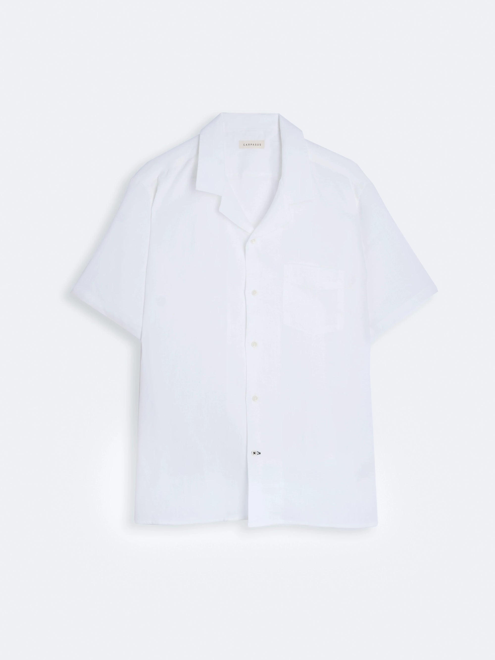 carpasus sustainable organic linen shirt short sleeves maloja uni white. Nachhaltiges Carpasus Hemd kurzärmlig Maloja Uni Weiss aus Bio Leinen 