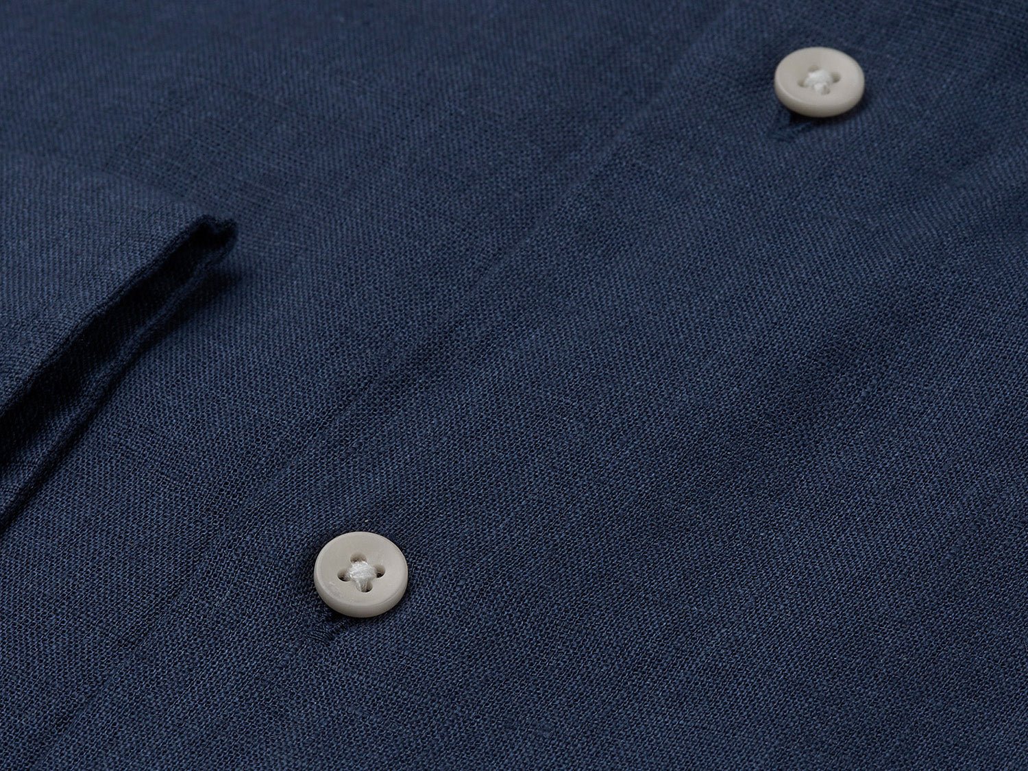 carpasus sustainable organic linen shirt verzasca uni navy. Nachhaltiges Carpasus Hemd Verzasca Uni Navy aus Bio Leinen
