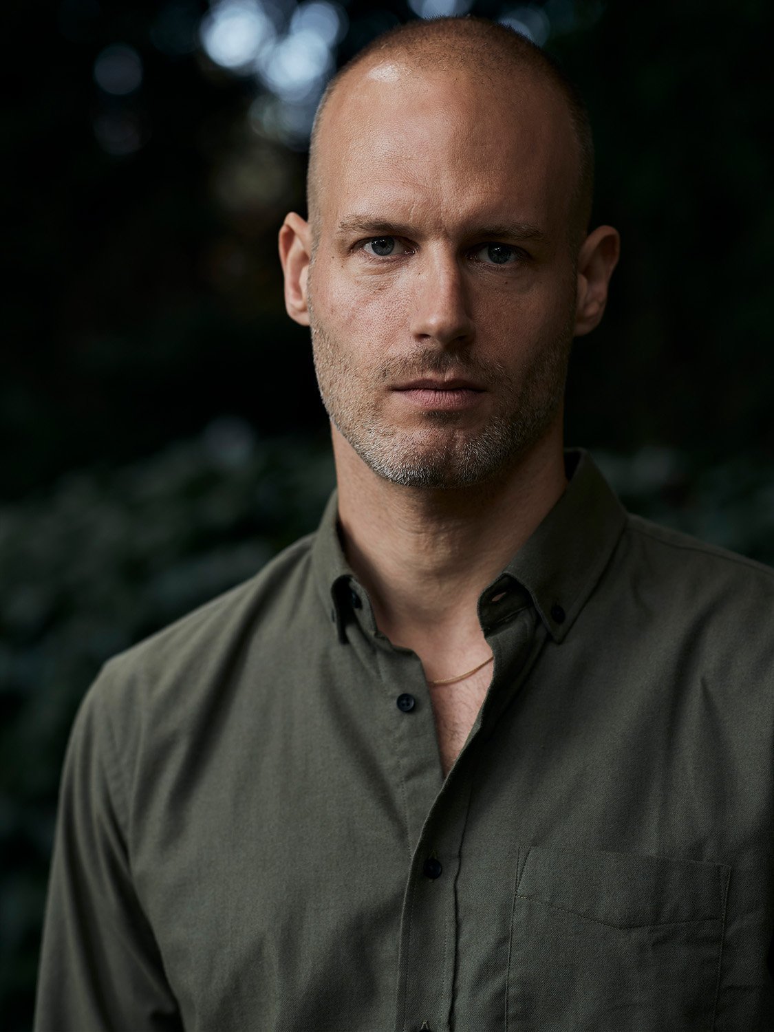 carpasus sustainable organic cotton flanell shirt populus olive. Nachhaltiges Carpasus Flanell Hemd Populus Olive aus Bio Baumwolle 