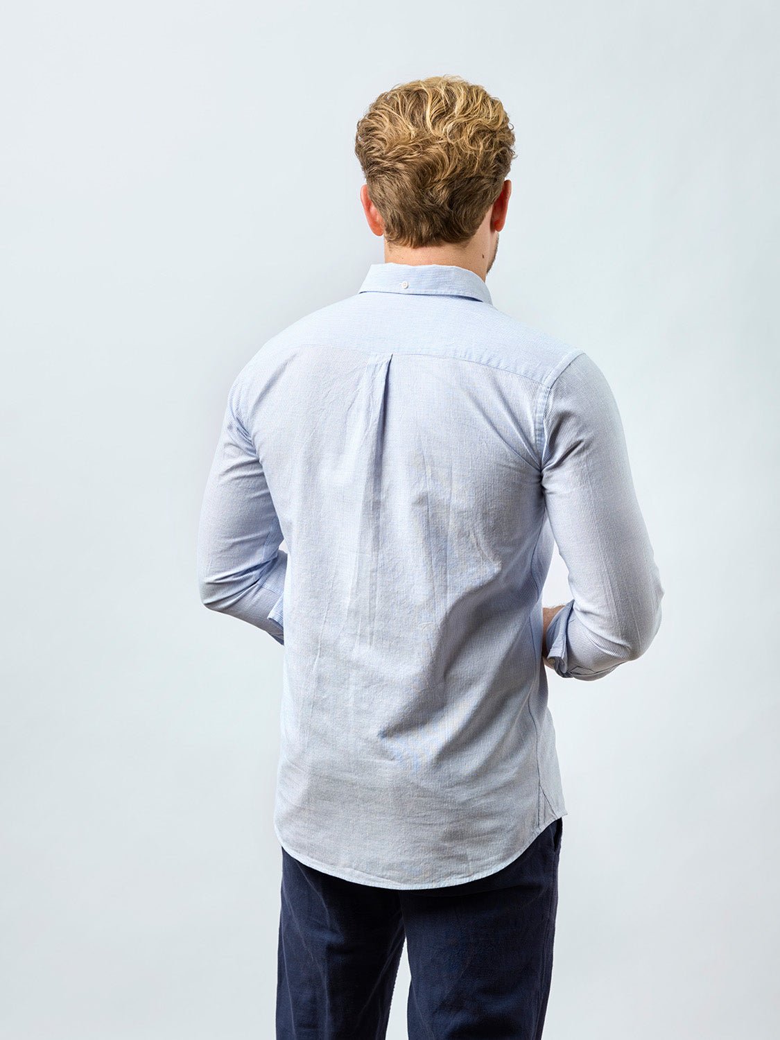 carpasus sustainable organic cotton shirt bernina blue. Nachhaltiges Carpasus Hemd Bernina Blau aus Bio Baumwolle 