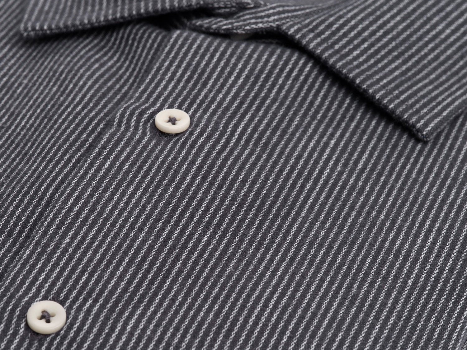 carpasus sustainable organic cotton flanell shirt betual grey. Nachhaltiges Carpasus Flanell Hemd Betual Grau aus Bio Baumwolle 