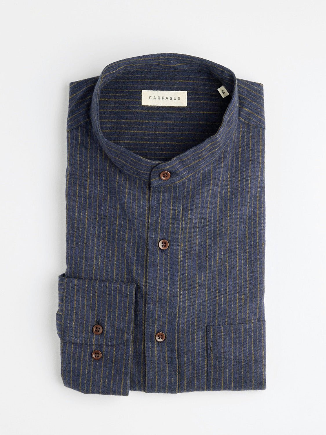 carpasus sustainable organic cotton and linen shirt scurido marine/ochre. Nachhaltiges Carpasus Hemd Scurido aus Bio Baumwolle und Leinen in Marine/Ocker