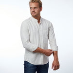 carpasus sustainable organic cotton and linen shirt scurido white/brown. Nachhaltiges Carpasus Hemd Scurido aus Bio Baumwolle und Leinen in Weiss/Braun