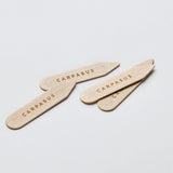 carpasus collar stays made of certified maple wood. Carpasus Kragenstäbchen aus zertifiziertem Ahorn HOlz