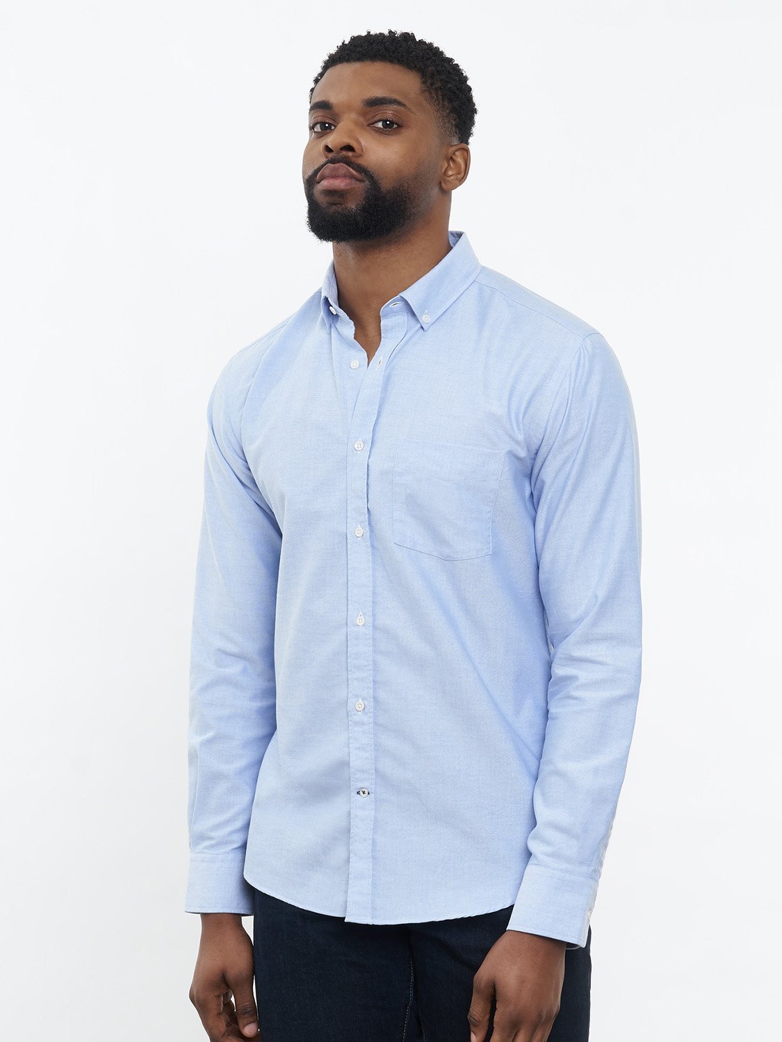 carpasus sustainable organic cotton oxford shirt blue. Nachhaltiges Carpasus Oxford Hemd aus Bio Baumwolle in Blau