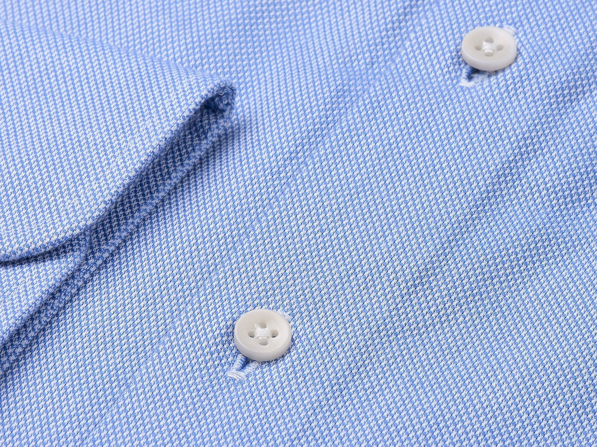 carpasus sustainable organic cotton shirt porto blue. Nachhaltiges Carpasus Hemd aus Bio Baumwolle Porto Blau